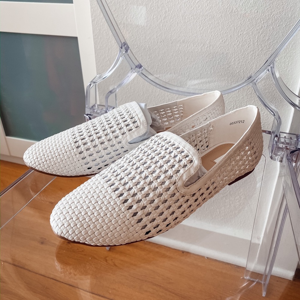 🟢NWT Forever21 Caged Round Toe Loafers